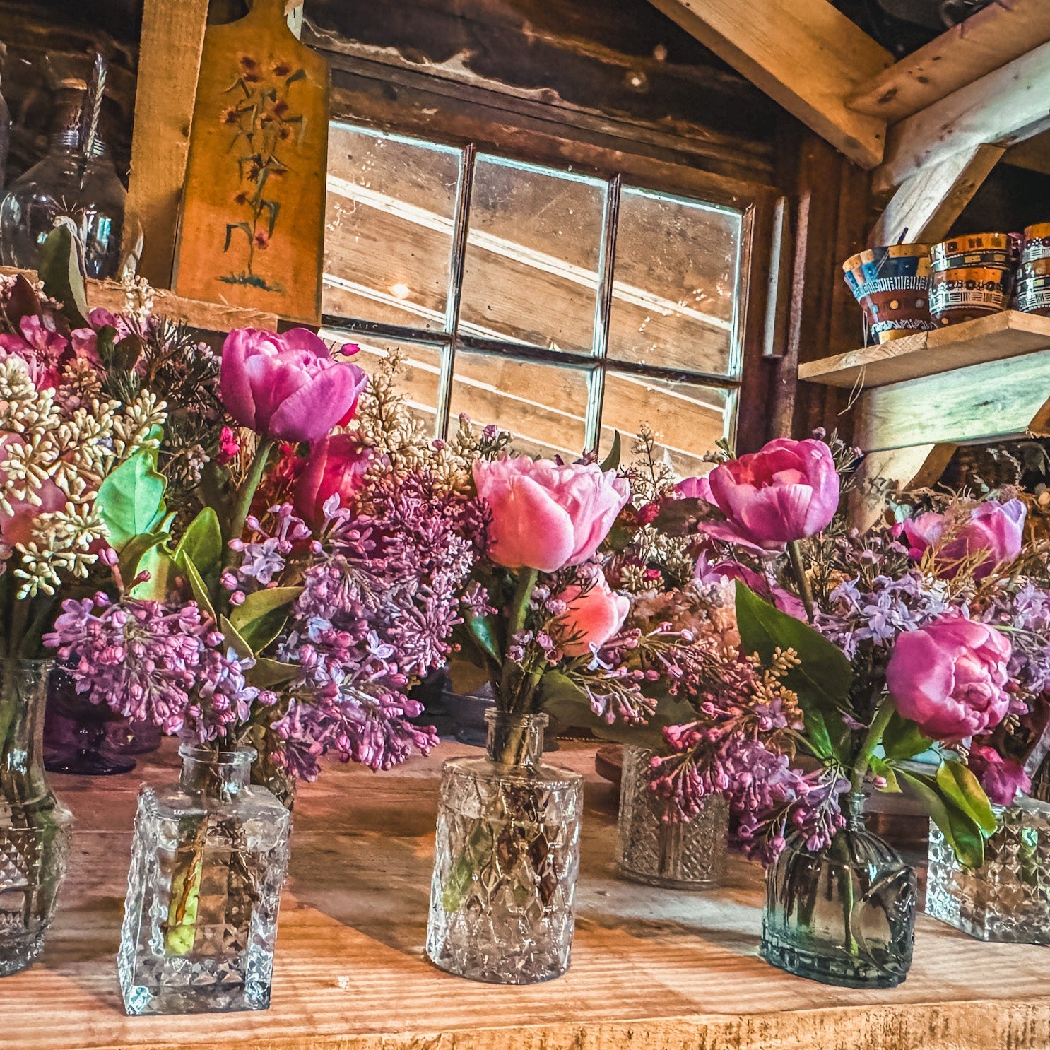 Petite Vintage Vases / Spring 2025