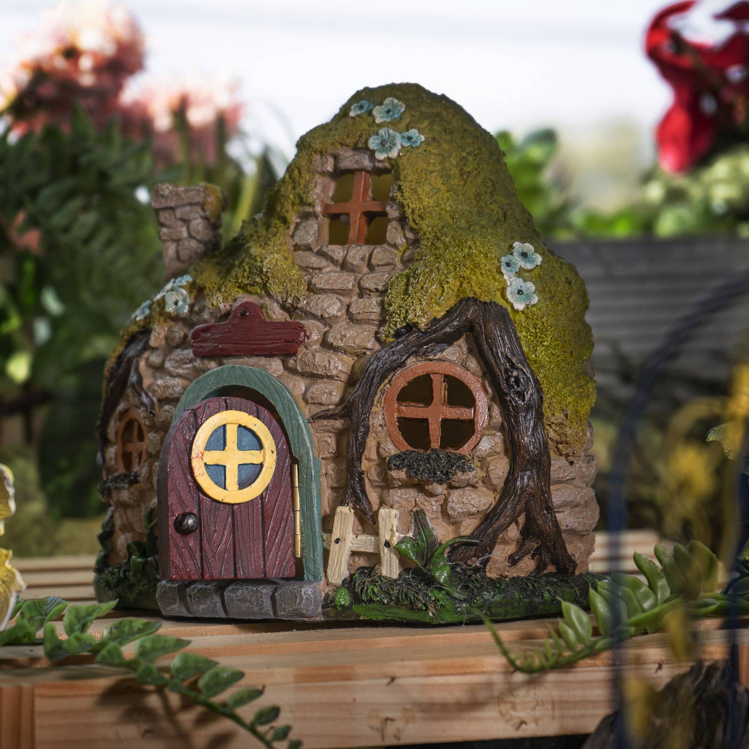 Fairy Cottage w Mossy Roof